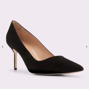 Manolo Blahnik 70mm Suede Stiletto Pumps